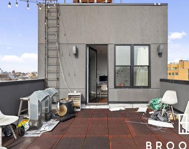 311 Woodbine St Bushwick - Photo Thumbnail 11