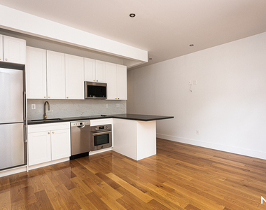 260 Washington Avenue - Photo Thumbnail 6