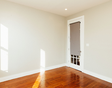 75 Jefferson St  - Photo Thumbnail 2