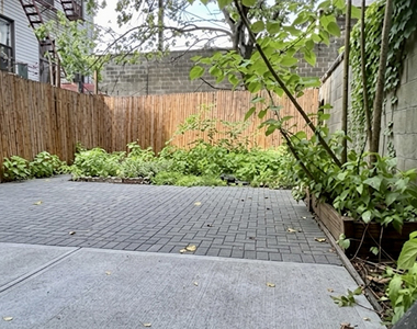 444 Lafayette Ave - Photo Thumbnail 3