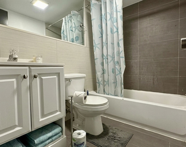 444 Lafayette Ave - Photo Thumbnail 5