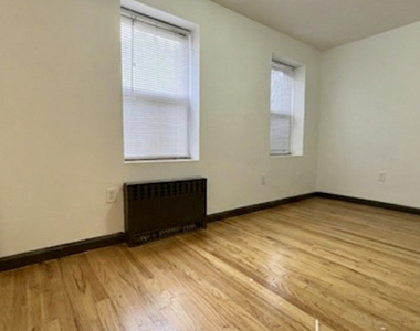 444 Lafayette Ave - Photo Thumbnail 6