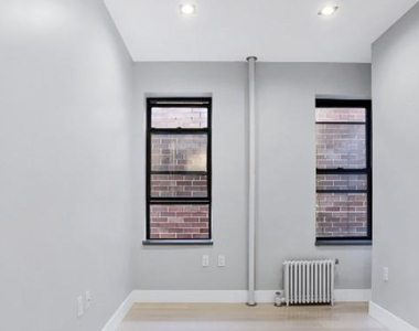 195 Stanton Street - Photo Thumbnail 2