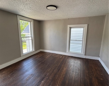315 Furnace Street - Photo Thumbnail 6