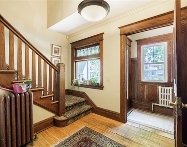 420 Harvard Street - Photo Thumbnail 5
