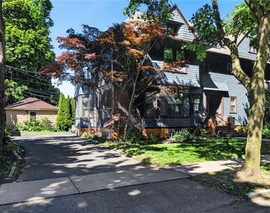 420 Harvard Street - Photo Thumbnail 2