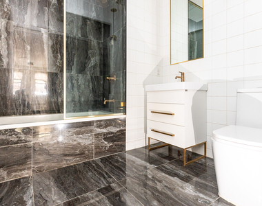 709 Sterling Pl  - Photo Thumbnail 7