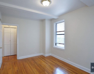 East 38th Street - Photo Thumbnail 4