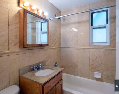 East 38th Street - Photo Thumbnail 5