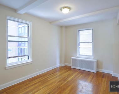 East 38th Street - Photo Thumbnail 3