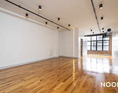 255 McKibbin St  - Photo Thumbnail 1