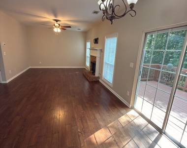 5706 Amberside Lane - Photo Thumbnail 28