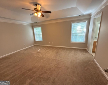 5706 Amberside Lane - Photo Thumbnail 48