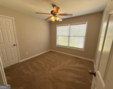 5706 Amberside Lane - Photo Thumbnail 56