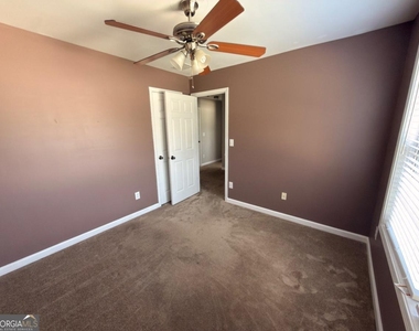 5706 Amberside Lane - Photo Thumbnail 54