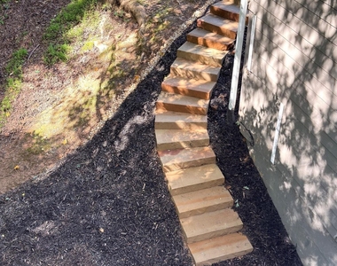 5706 Amberside Lane - Photo Thumbnail 33