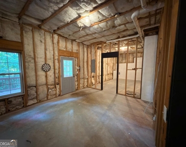 5706 Amberside Lane - Photo Thumbnail 36