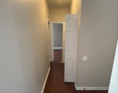 5706 Amberside Lane - Photo Thumbnail 22