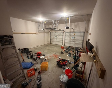 5706 Amberside Lane - Photo Thumbnail 21