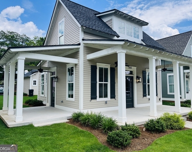 705 Jefferson Street - Photo Thumbnail 1