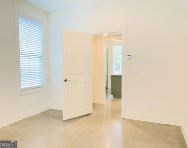 705 Jefferson Street - Photo Thumbnail 12