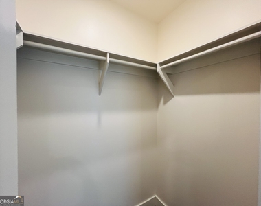 705 Jefferson Street - Photo Thumbnail 15