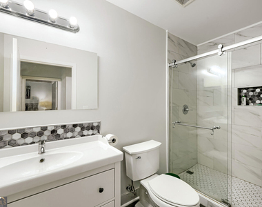 800 Peachtree Street Ne - Photo Thumbnail 10