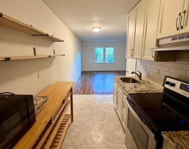 99 Norwood Avenue Ne - Photo Thumbnail 10