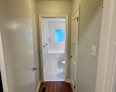 99 Norwood Avenue Ne - Photo Thumbnail 11