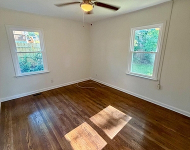 99 Norwood Avenue Ne - Photo Thumbnail 18