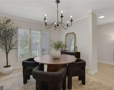 9 Ivy Gates Ne - Photo Thumbnail 7