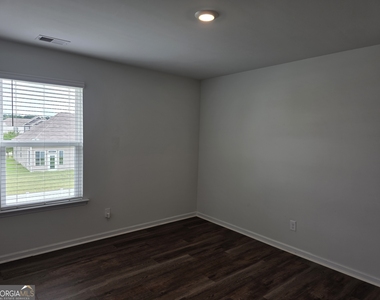 114 Troupe Drive - Photo Thumbnail 20