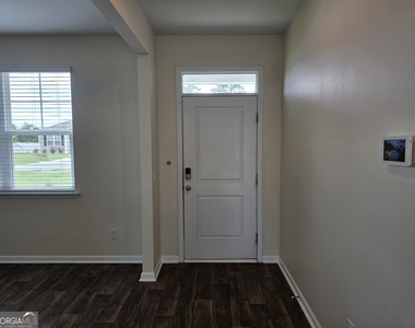 114 Troupe Drive - Photo Thumbnail 3