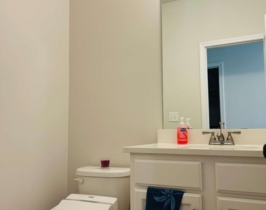 57 Pacific Avenue - Photo Thumbnail 15