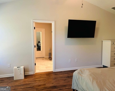 57 Pacific Avenue - Photo Thumbnail 28