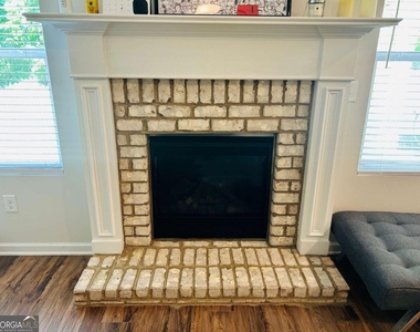 57 Pacific Avenue - Photo Thumbnail 7