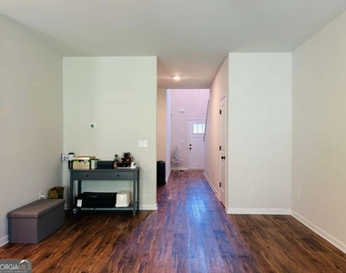 57 Pacific Avenue - Photo Thumbnail 8