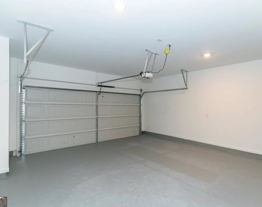 1515 Brantin Drive - Photo Thumbnail 20