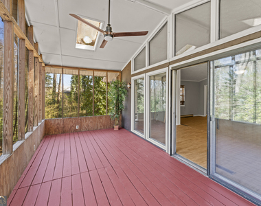 4421 Jacobs Drive - Photo Thumbnail 5