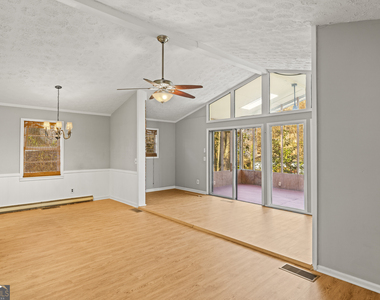 4421 Jacobs Drive - Photo Thumbnail 1