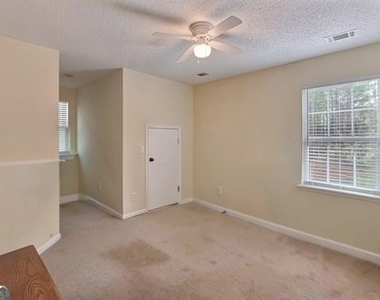 87 Fellwood - Photo Thumbnail 13
