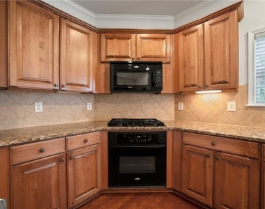 4825 Shiloh Creek Court - Photo Thumbnail 11