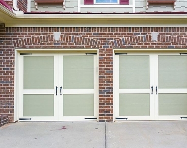 4825 Shiloh Creek Court - Photo Thumbnail 2
