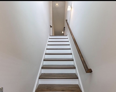 3312 Sangster Way - Photo Thumbnail 1