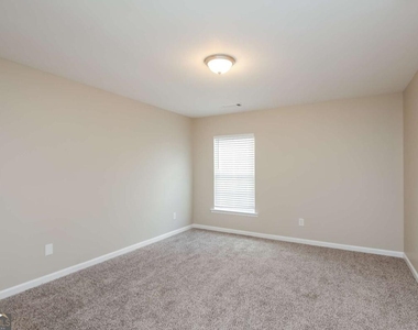 4121 Village Preserv Way - Photo Thumbnail 8