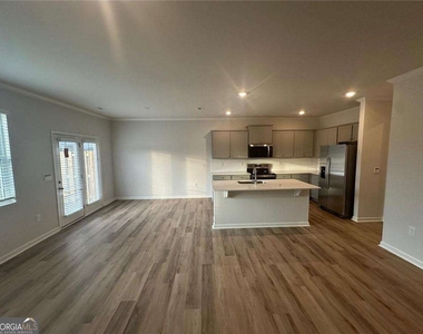 23 Berryville Drive - Photo Thumbnail 2