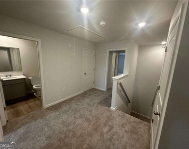 23 Berryville Drive - Photo Thumbnail 13