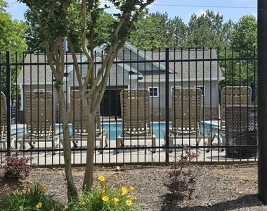204 Oconee Way - Photo Thumbnail 29