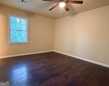 728 Burnt Creek Drive Nw - Photo Thumbnail 12