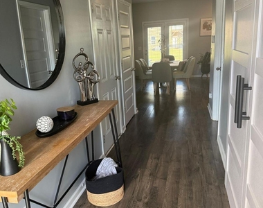 314 Pepin Court - Photo Thumbnail 4